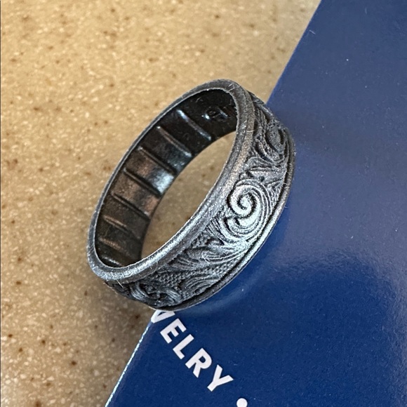 New Enso Platinum Flourish Etched Signature Silicone Ring Sz 10 - Picture 4 of 4